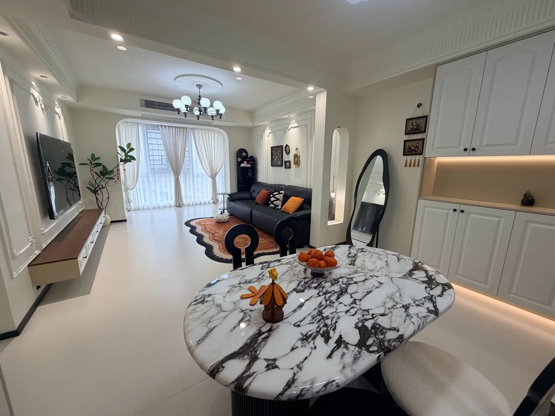 沔阳公园旁，城南，新城壹号五期，电梯12楼，老证，单价5900，新二中二小