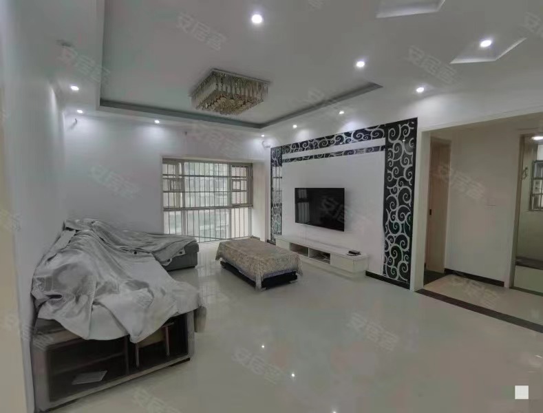 231，武商附近 ，浅水湾中央公园，电梯好楼层 ，老证， 单价4700多， 四房2厅 ，采光视野好