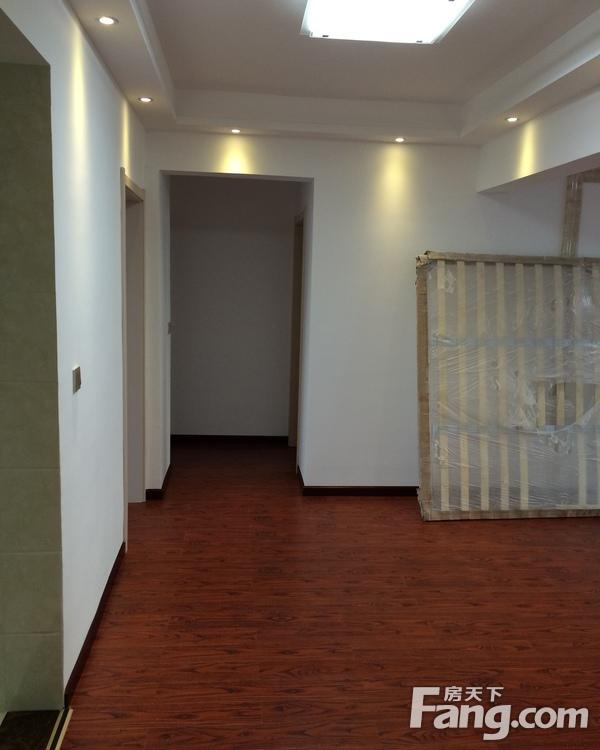 城南 房精装毛坯价出售118平74万业主急售看中就签