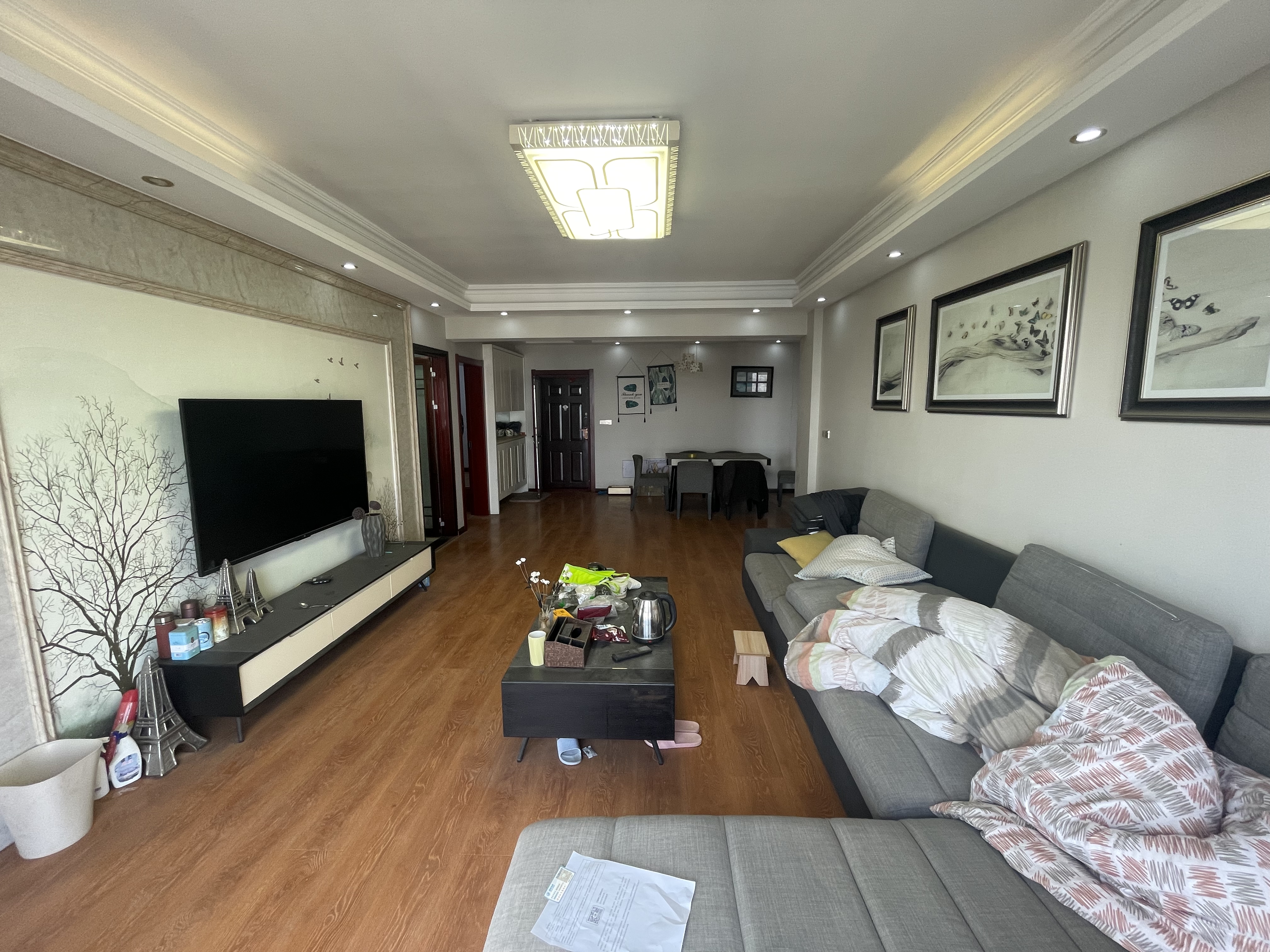 福星城.精装三房.小区出行方便.证件满二.看房方便