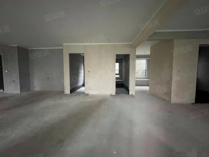 361，急售，吾悦，小高层，一梯一户，单价不到5000，采光好，大阳台