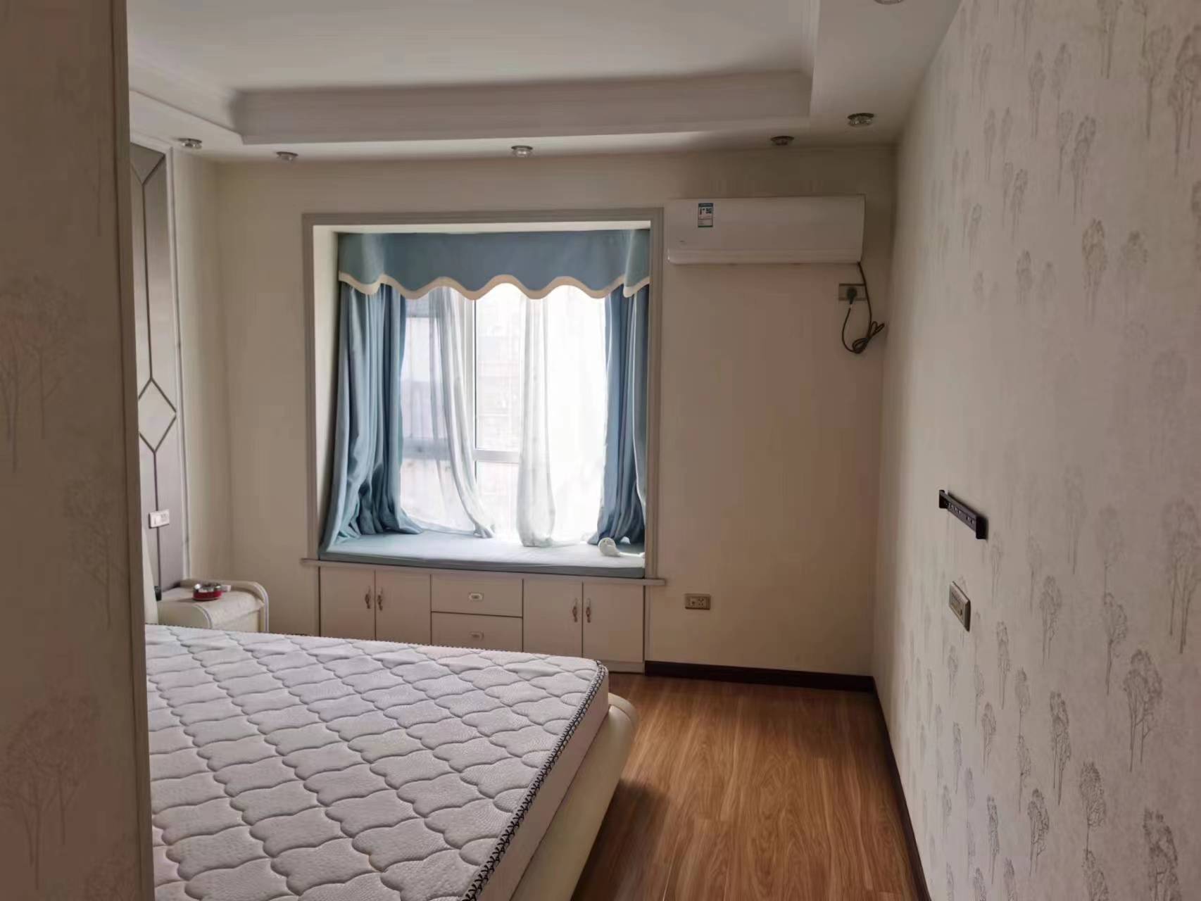 元泰未来城精装三房看房方便诚意出售