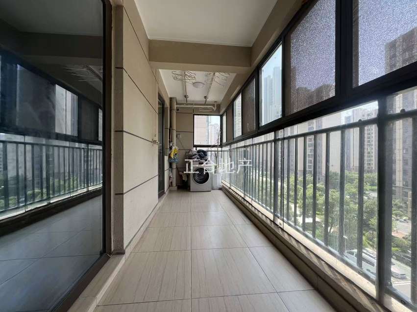 捡漏，城南，仙桃碧桂园，​精装四房，​单价5100​，诚心出售，好楼层