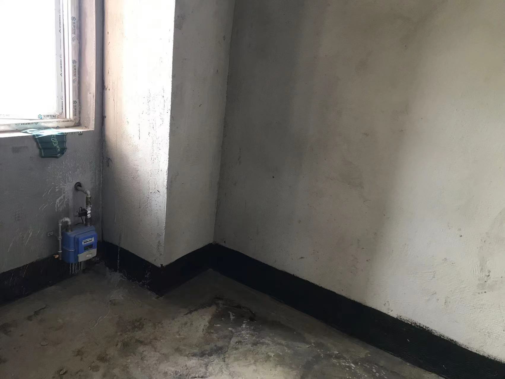 南国明珠好楼层东边户送入户花园毛坯三开间朝南南北通透双阳台视野好采光很棒看房方便