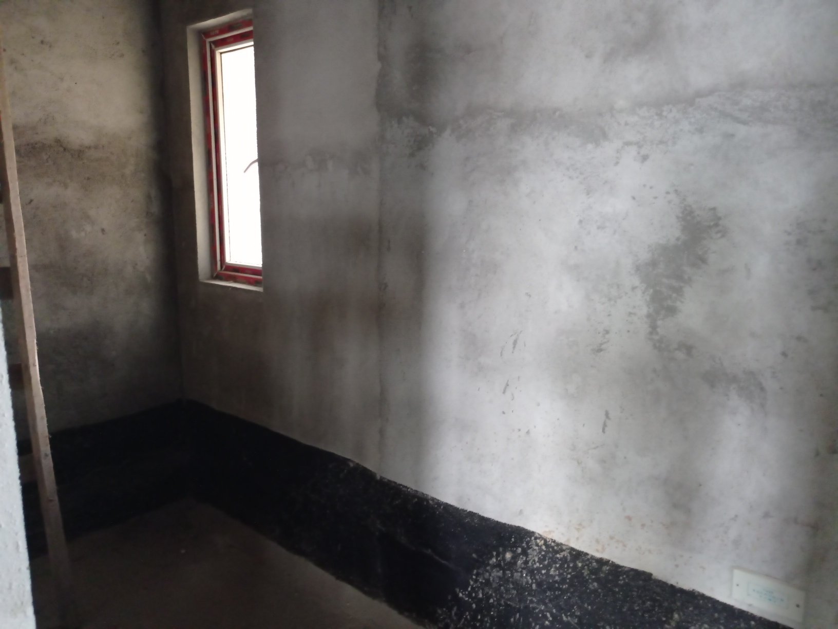 公园旁的家城东公园世家135平毛坯4房76万证件满二有钥匙 看房单价才5600要的速度