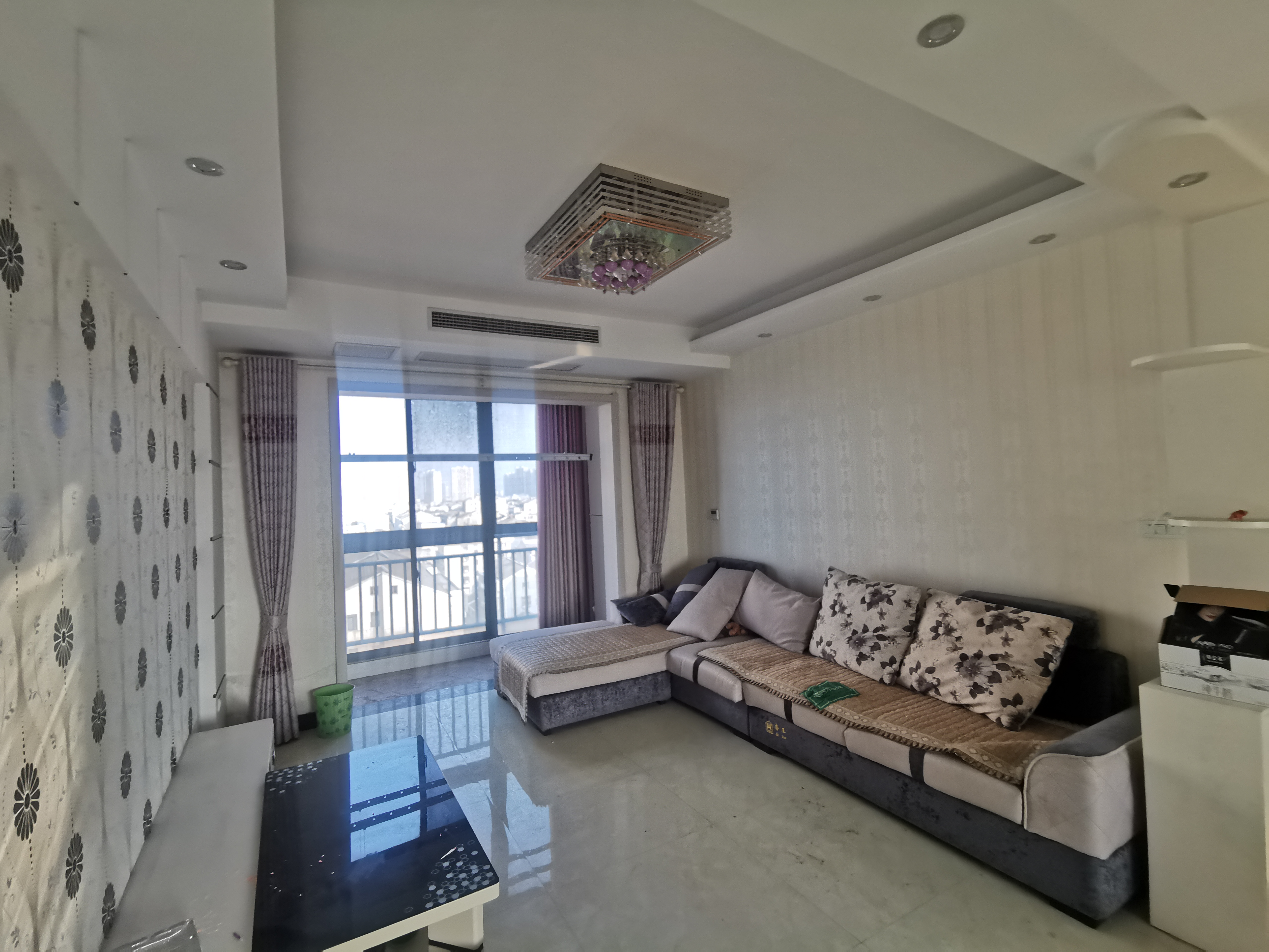 武商对面金帝苑精装三房好楼层诚心出售看房有钥匙