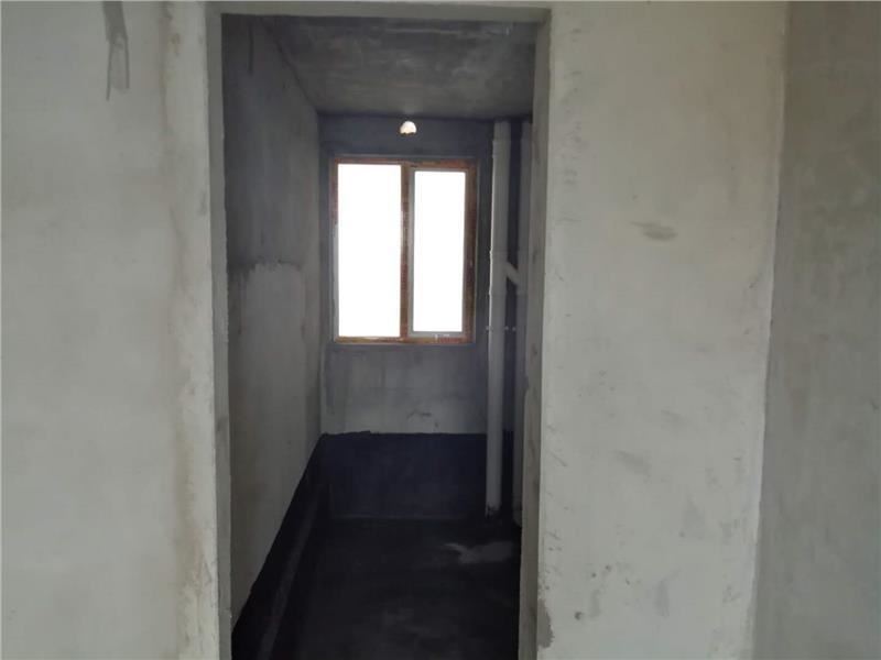 领秀城急售！122平毛坯大三房前后无遮挡，南北通透，高楼层！