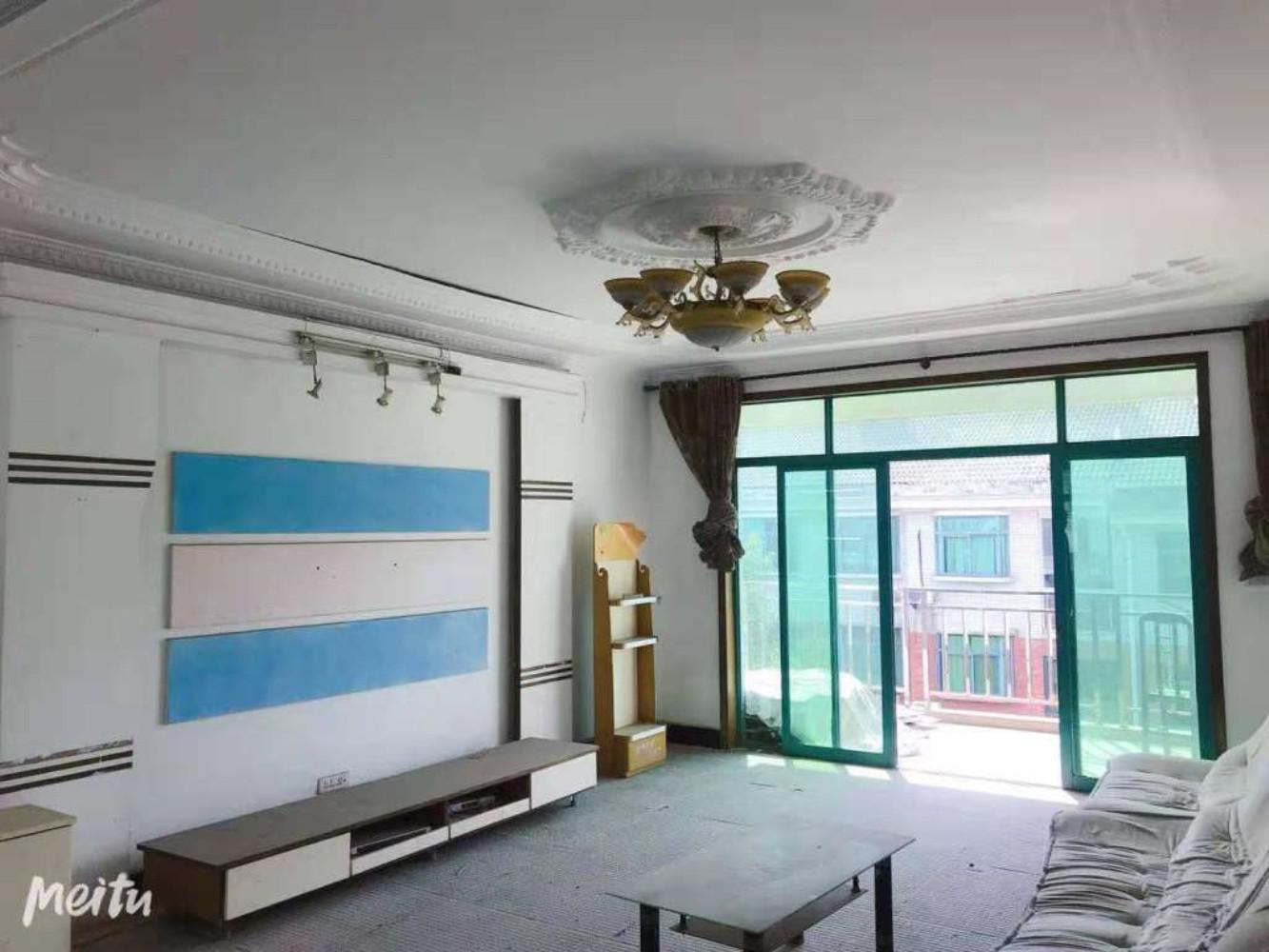 青青家园一期大平层楼顶好养花有钥匙 看房