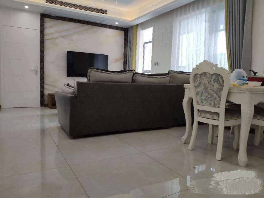 森林国际城精典三房正南通透有证看房方便