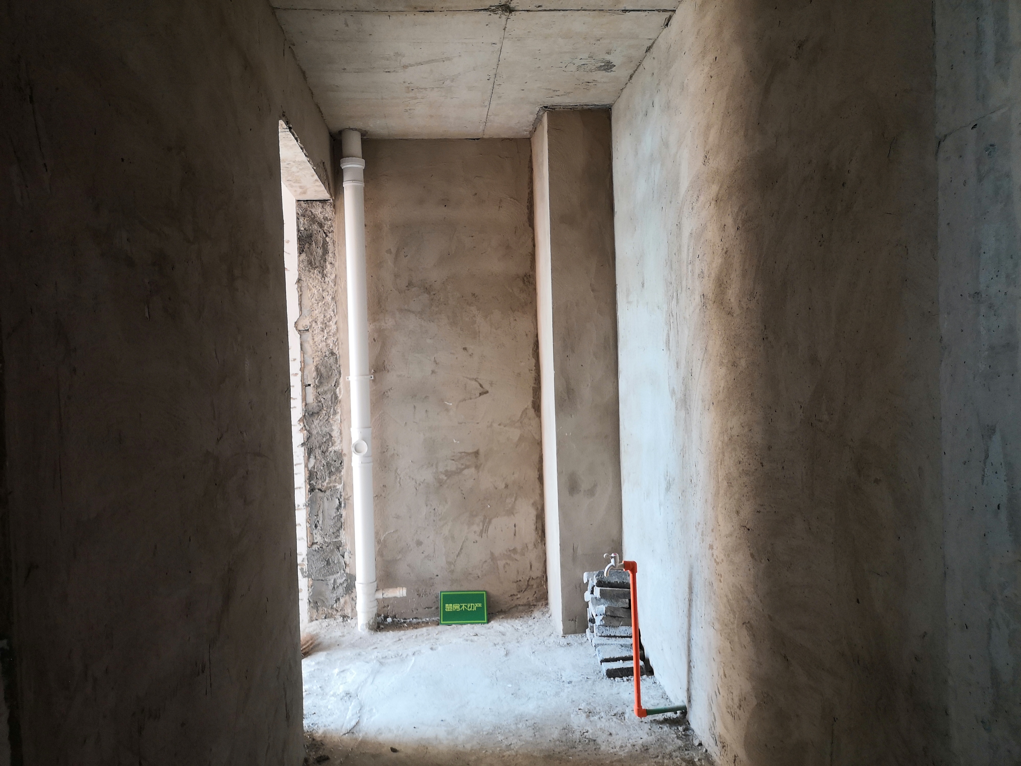 都市高尔夫南城次新小区电梯中高层视野奇好两房单价5000