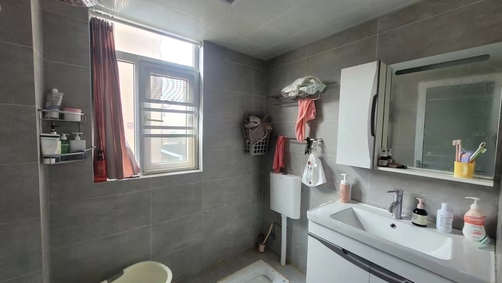 沔阳公馆电梯小高层一梯两户采光好装修成色新公摊小