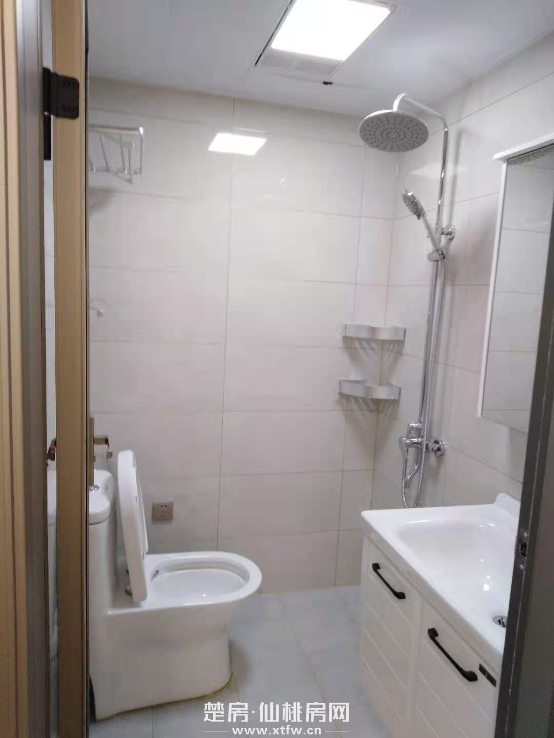 天瑞公馆精装两房等你拎包入住