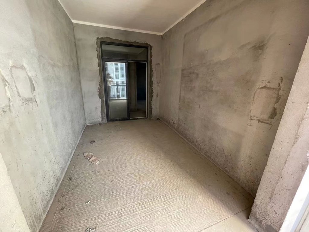 鸿昇现代城毛坯三房新妇幼对面发展位置户型采光好楼层好