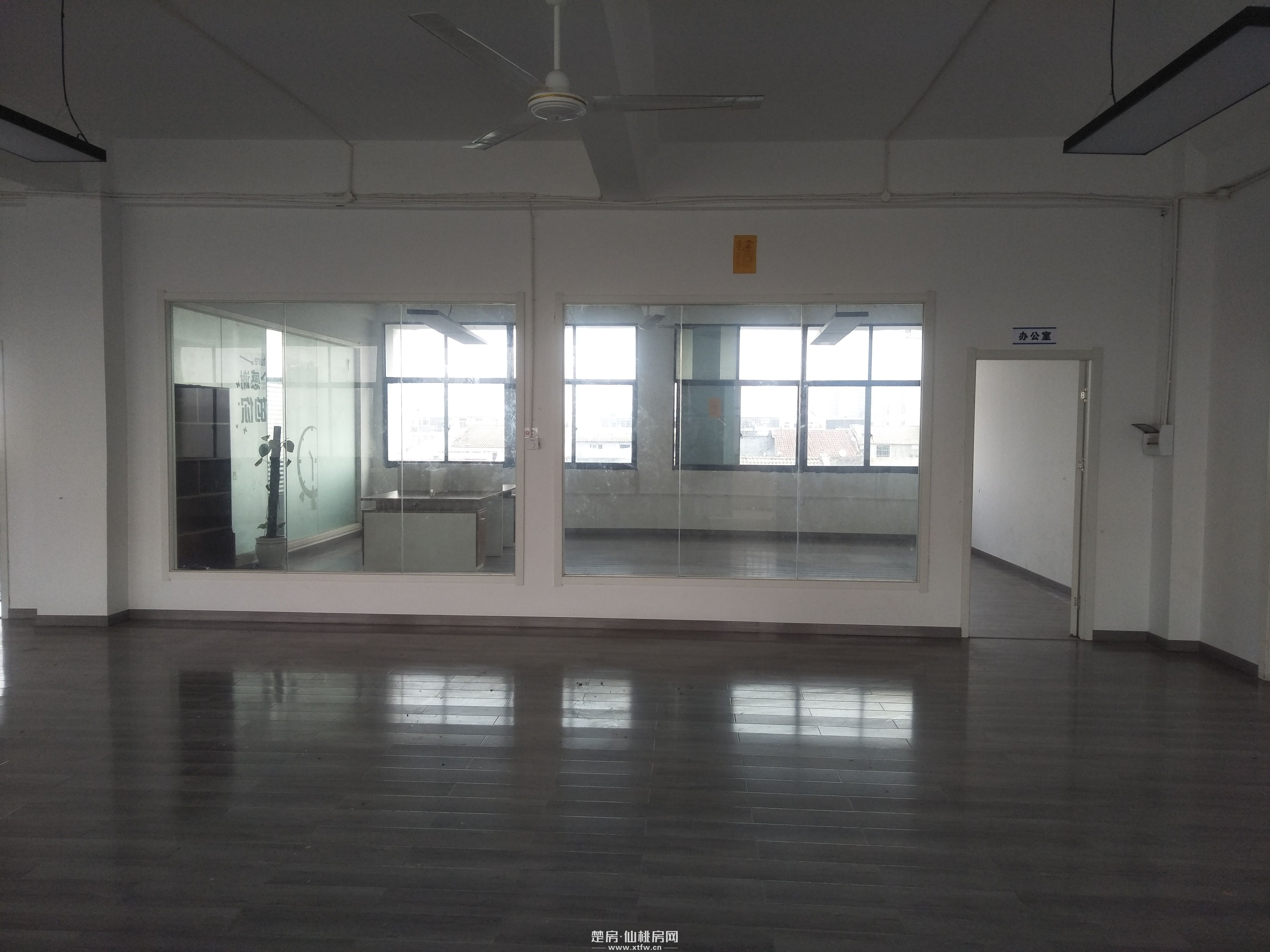 400平办公楼诚心出租