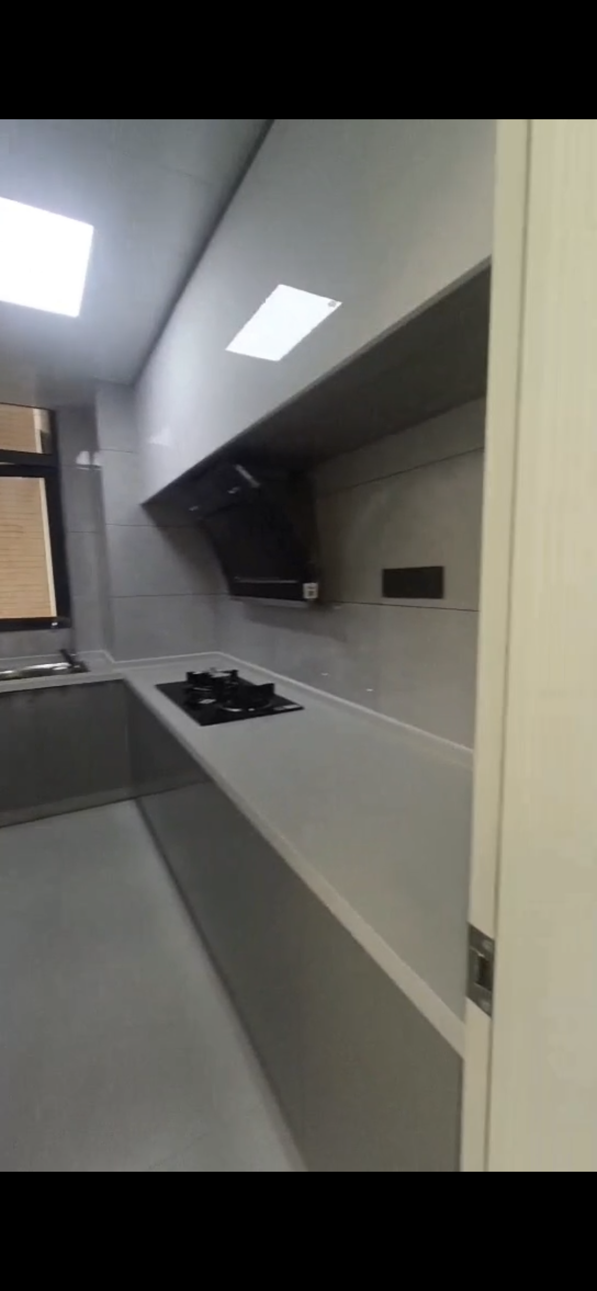 全新装修家电齐全小三房紫润尚城