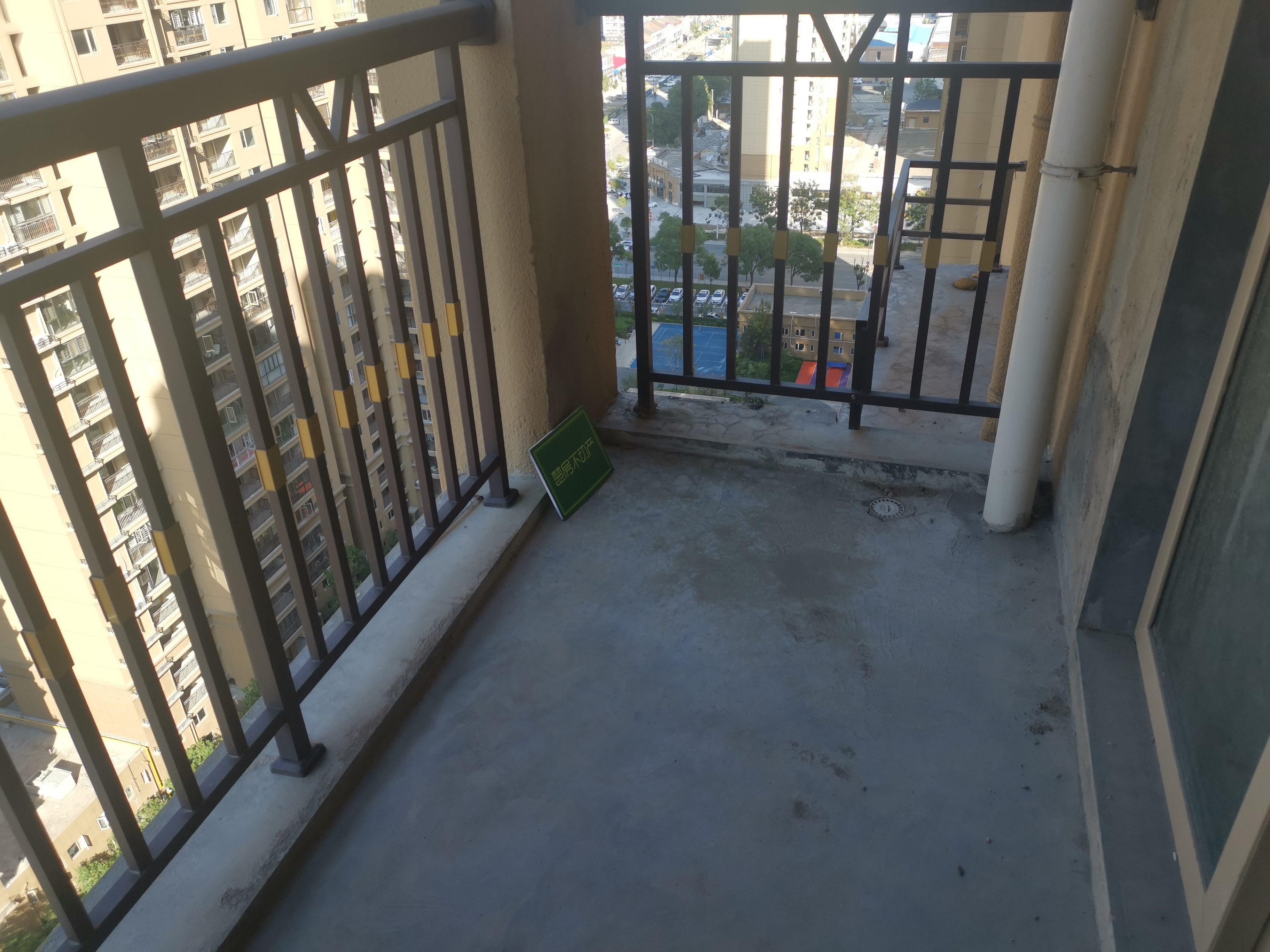 锦绣江山三期边户大三房双阳台产证在手中高好楼层