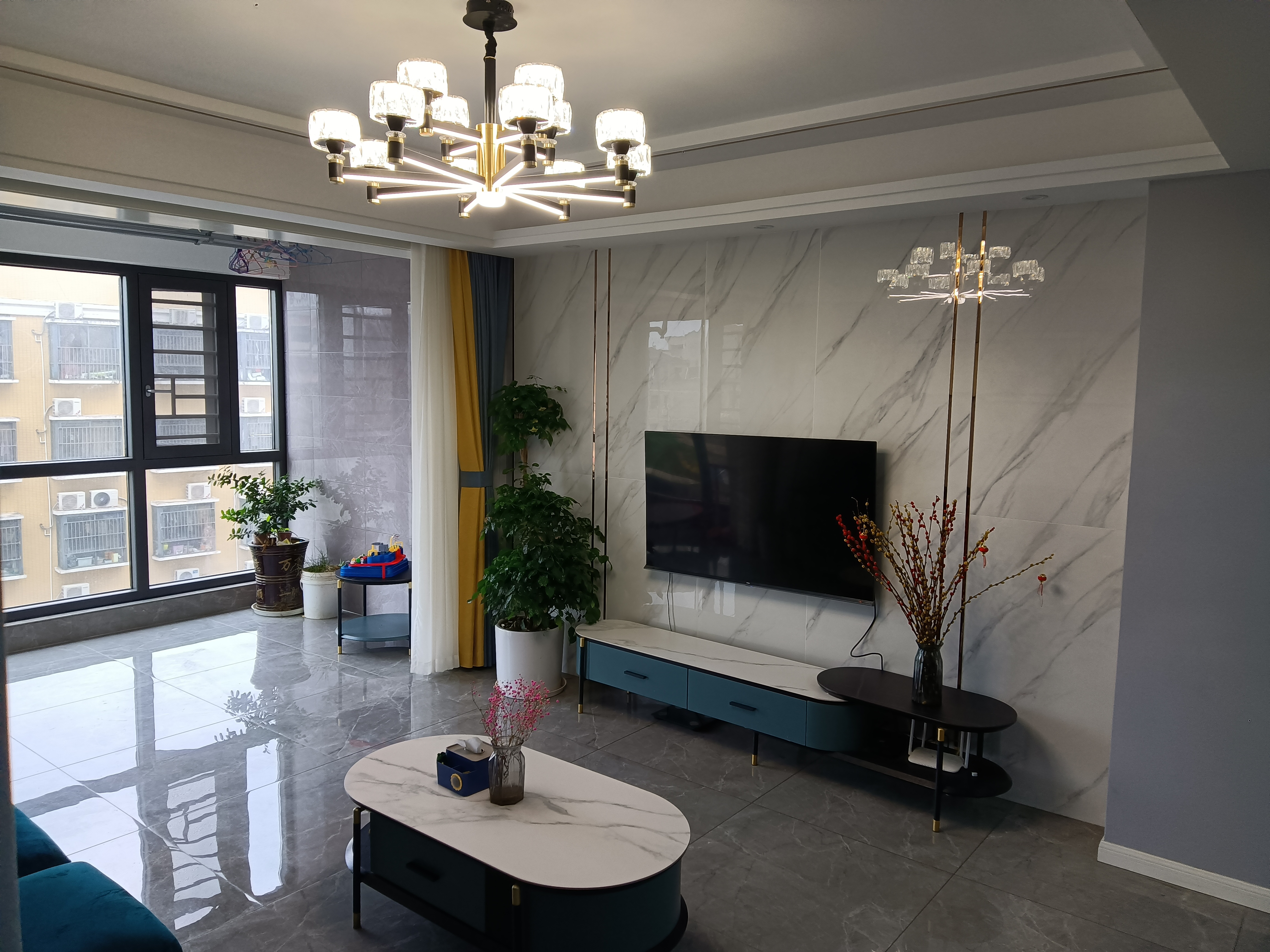 沔阳学府园 全新装修大三房 中间好楼层