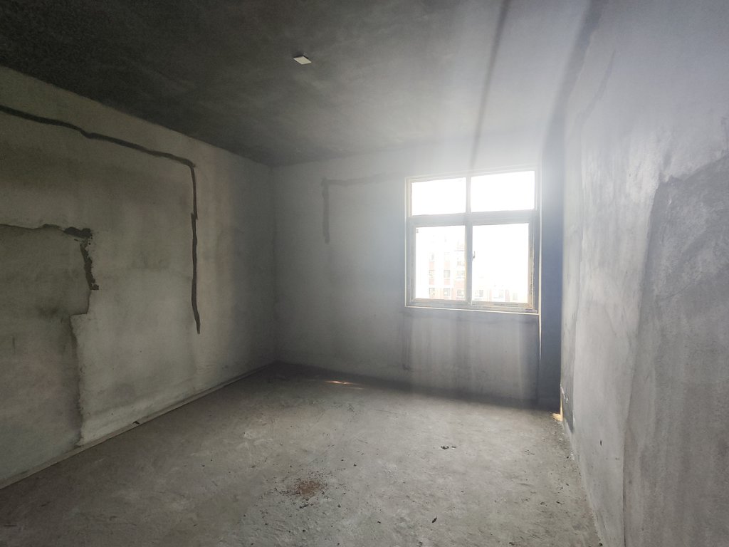 香岸华府顶层复式楼第二层送的相当于200多平