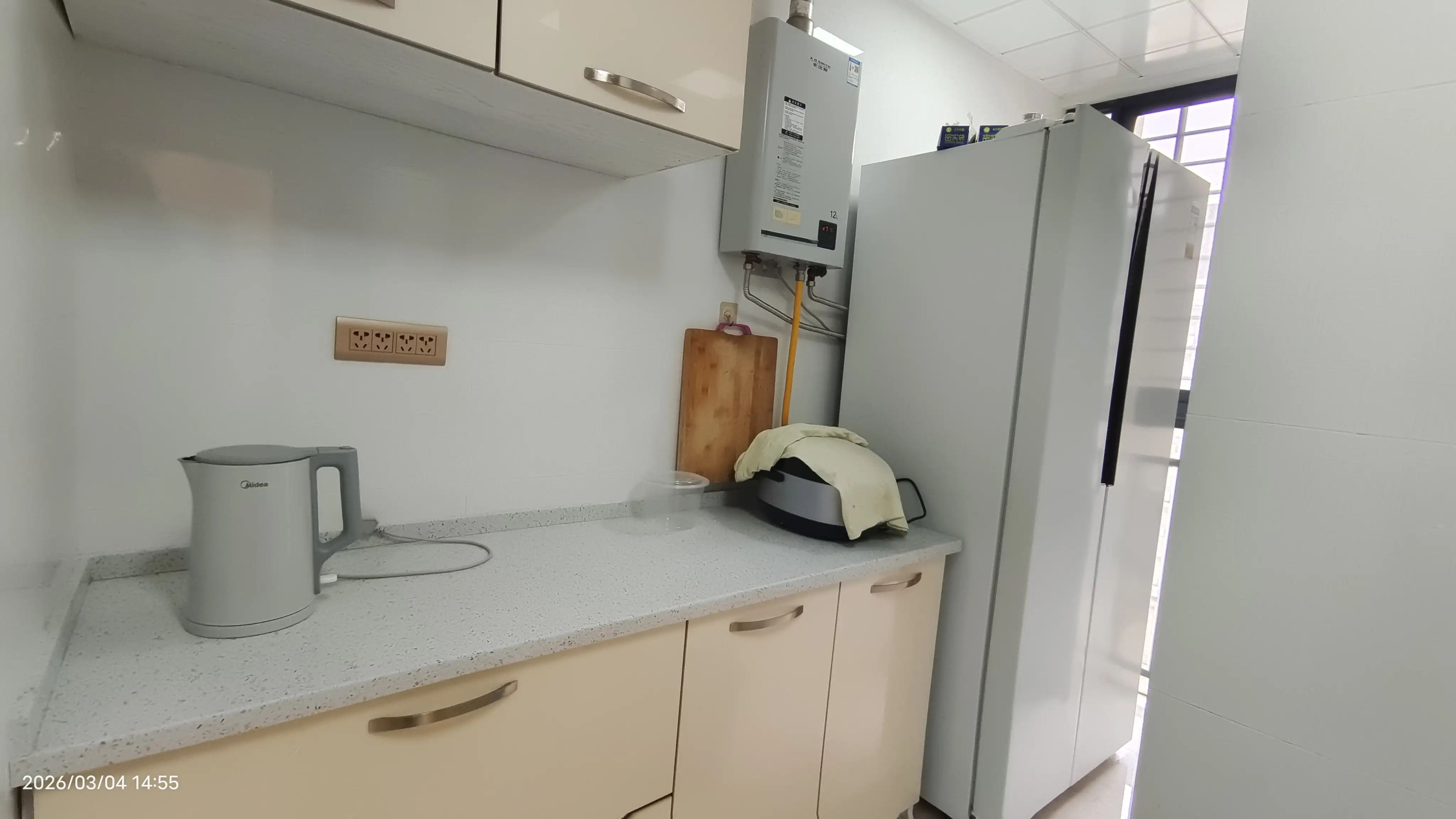 捡漏，城南，元泰未来城A区，好楼层23楼，精装三房两卫，