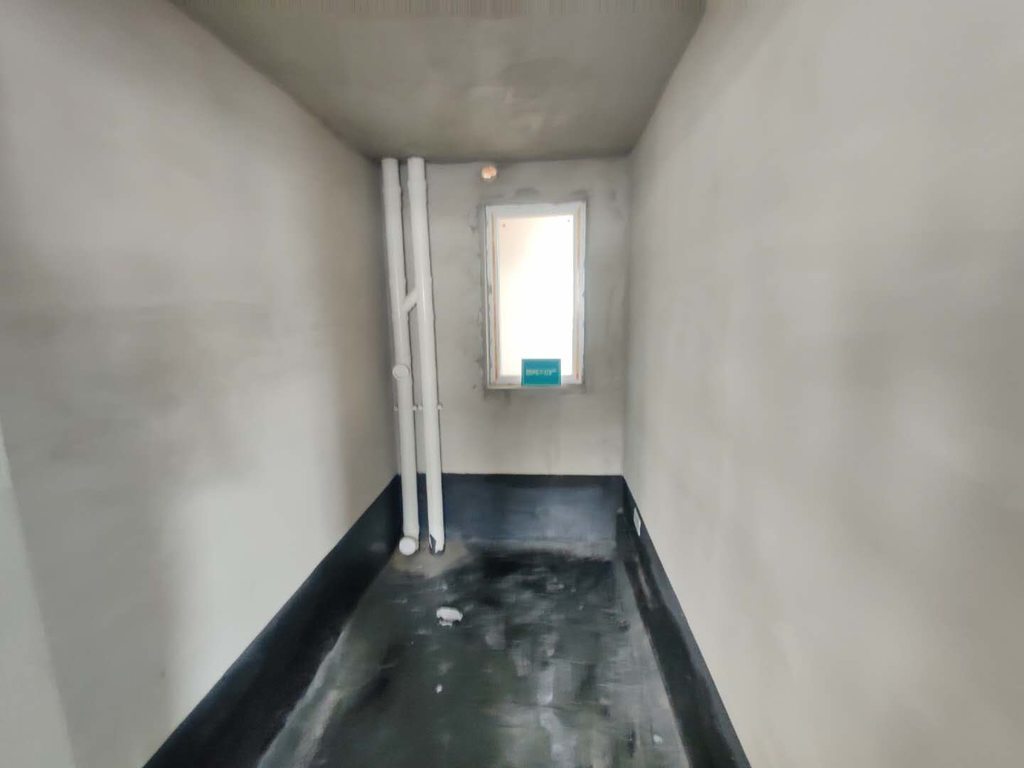 领秀城毛坯三房带车位品质小区1诚意出售！