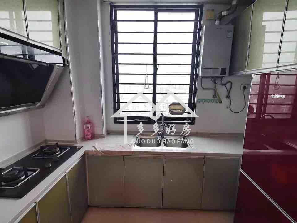 红树湾，精装三房二卫，中间好楼层