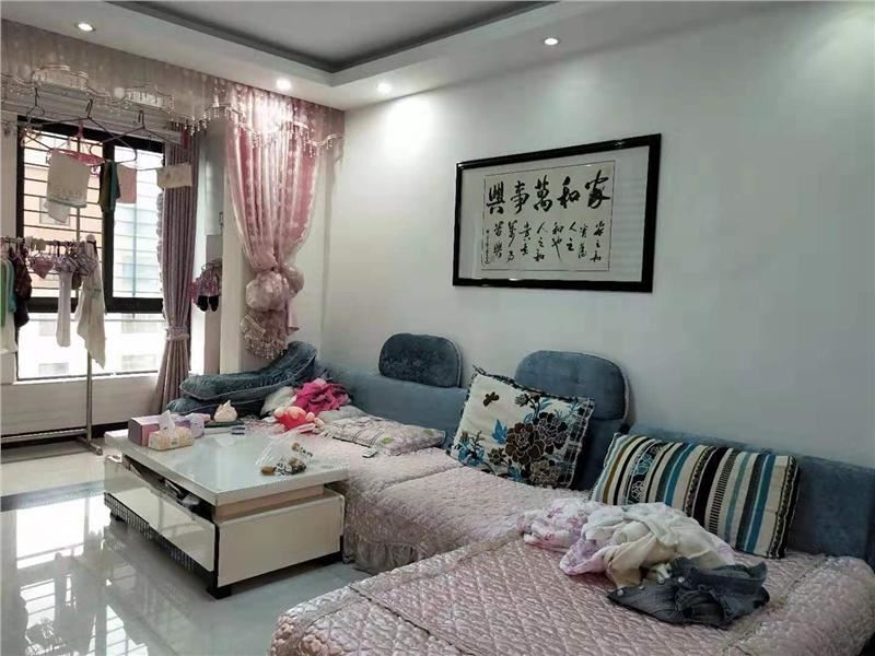 沔中对面红树湾满二精装电梯房过户方便中间楼层看房方便