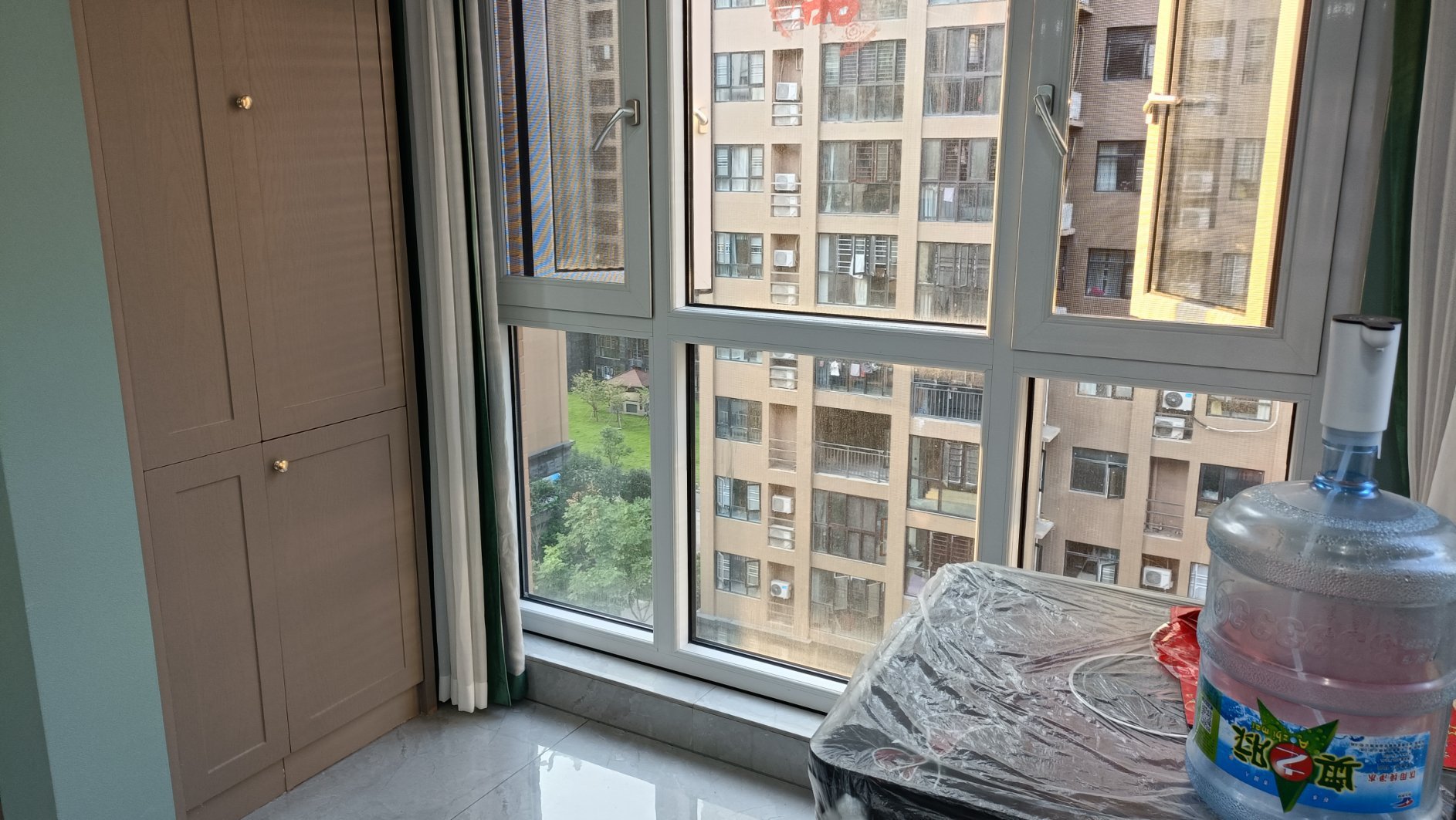 城南，沔阳公馆，电梯小高层，好楼层，精装三房，证满二