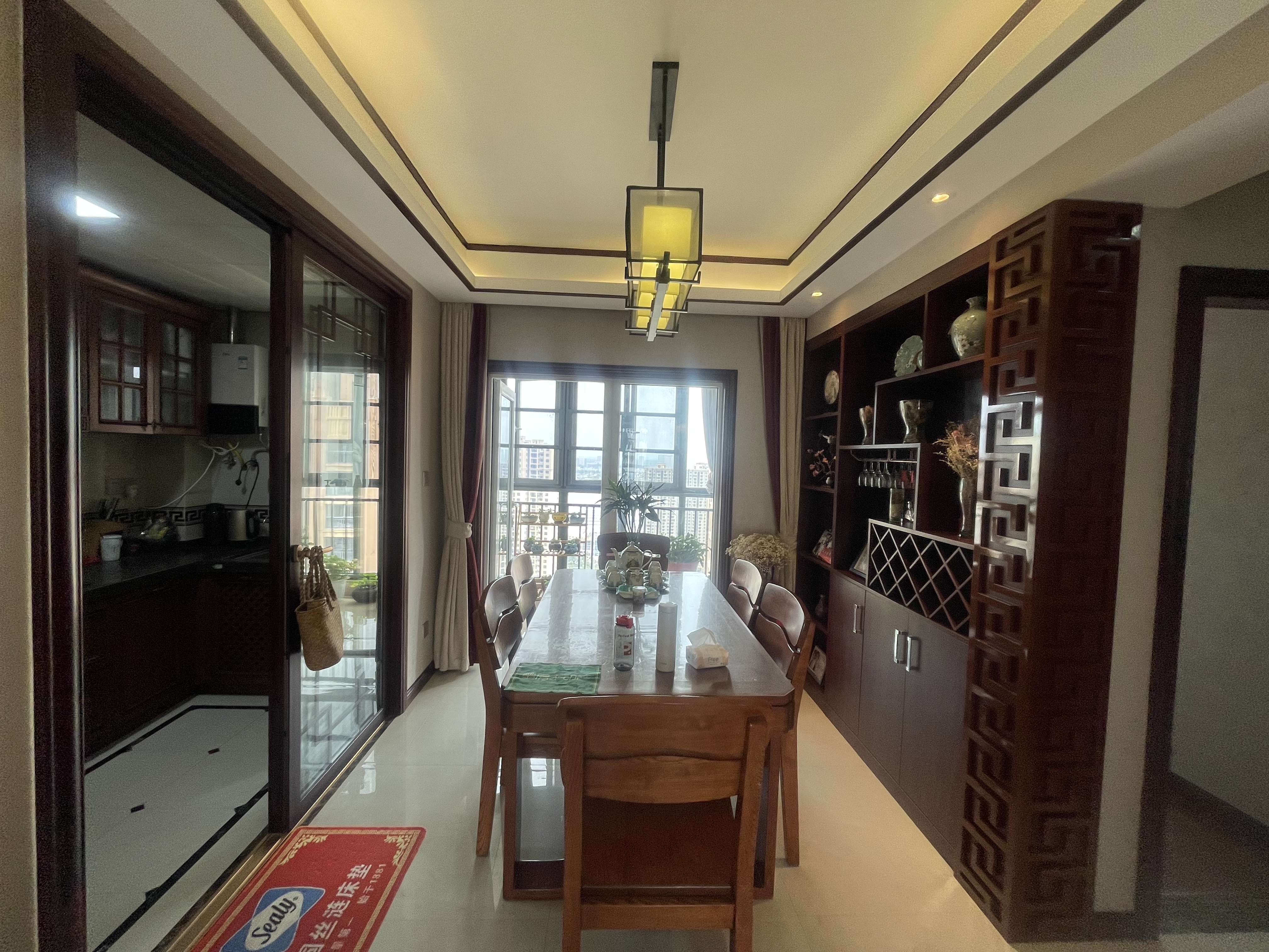 满庭春.中式风格.南北通透.保养好.直接拎包入住.诚意看房