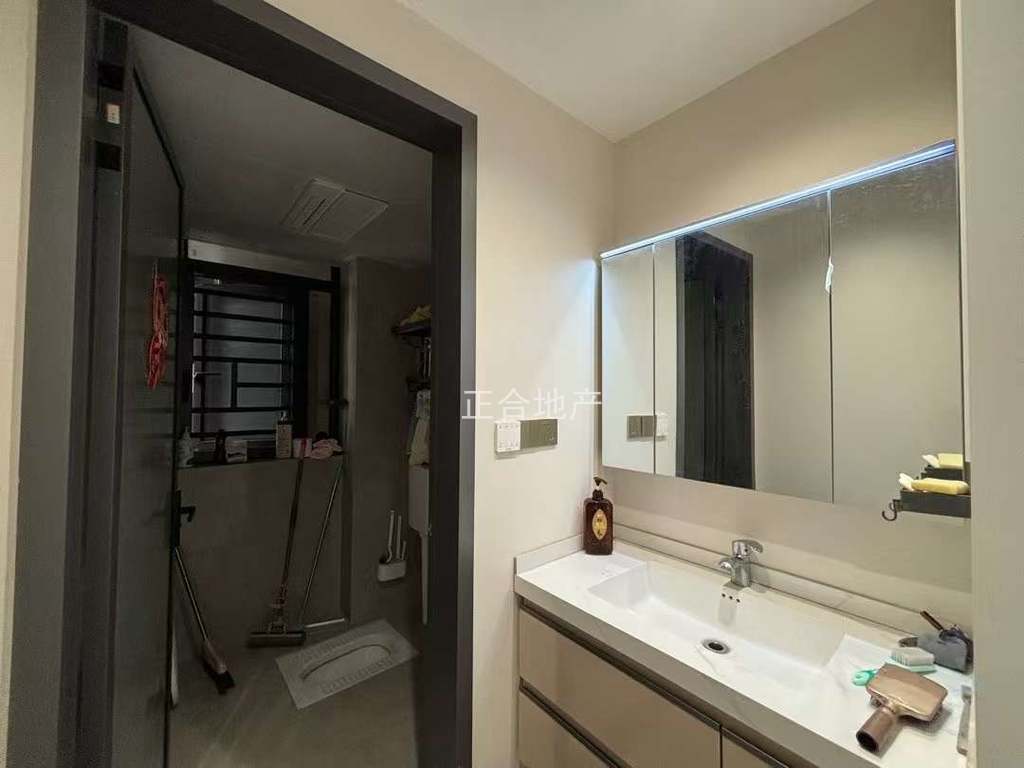 捡漏，城南，小高层，沔阳清华园，基本全新，电梯好楼层。精装三房，证满二