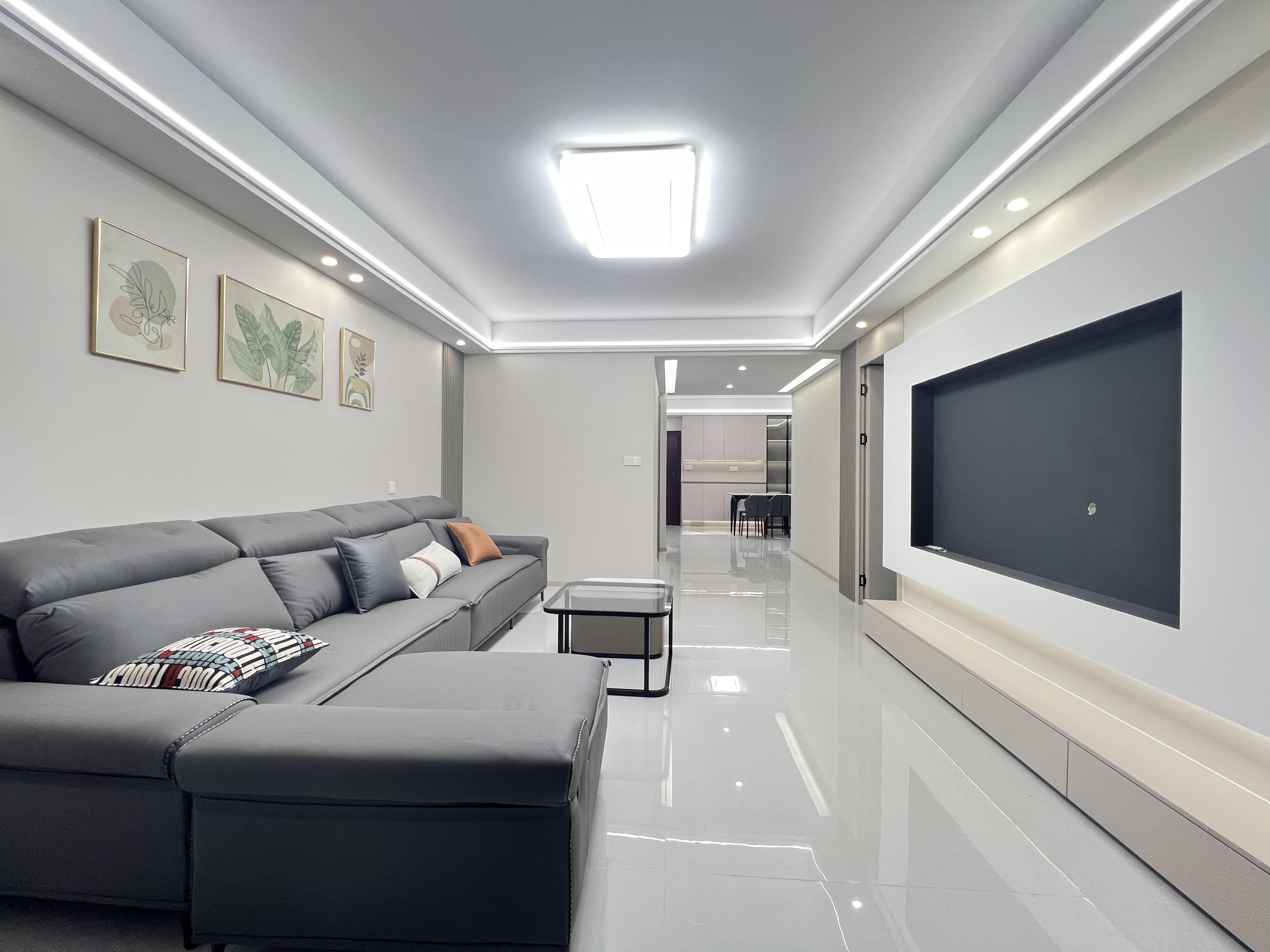 时代天骄3室2厅2卫 全新装修 拎包即住！可享受补贴！