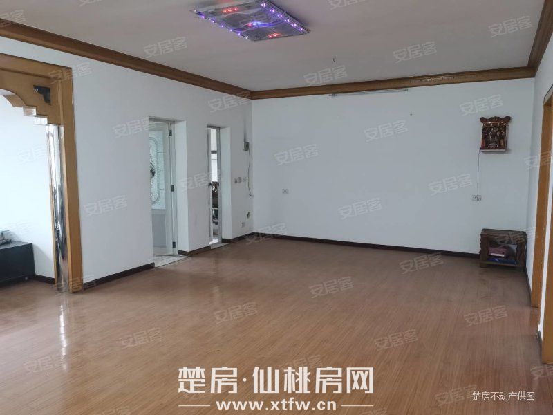 仙桃市恒迪附近、田园国际旁 规划局西区宿舍 大四房