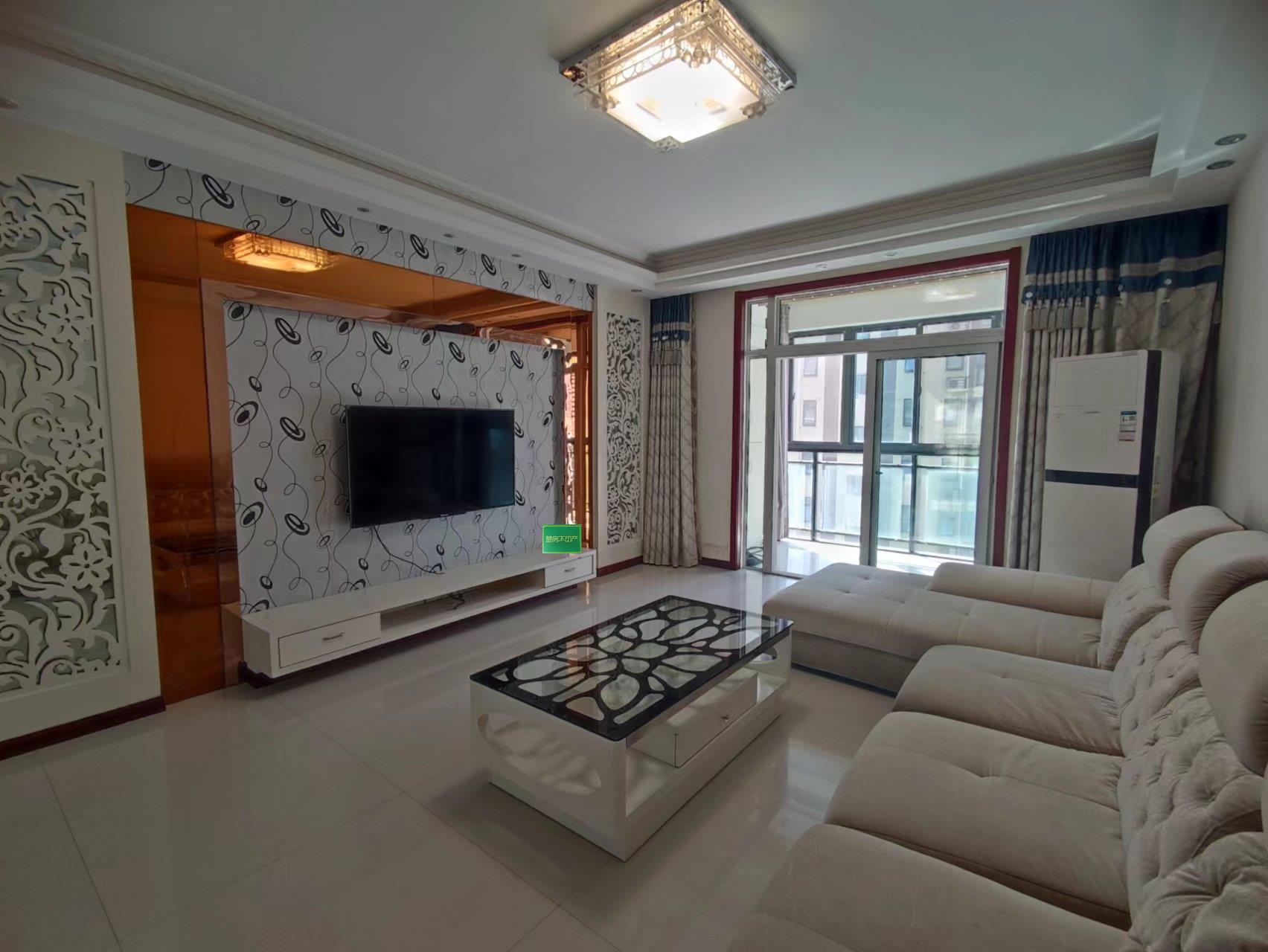 中央华府 精装修 中间楼层 楼下仙桃晓学 菜场 看房方便 价格可谈