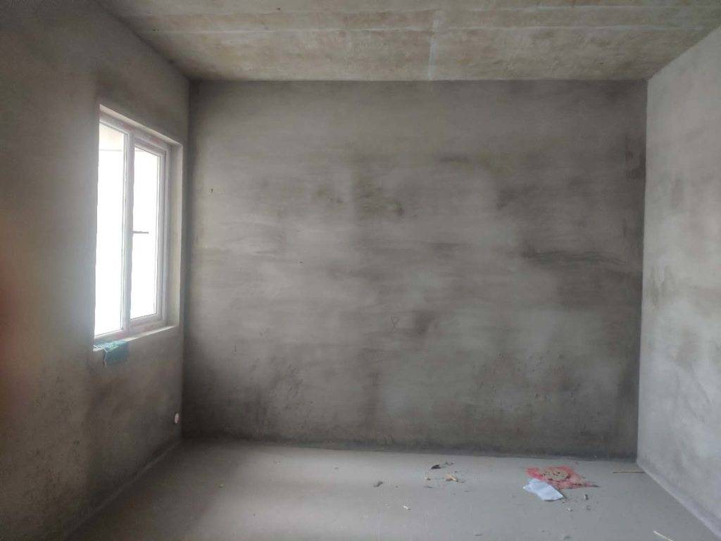 城东高铁旁银湖城现房出售三室两厅楼层好看房方便 即装修