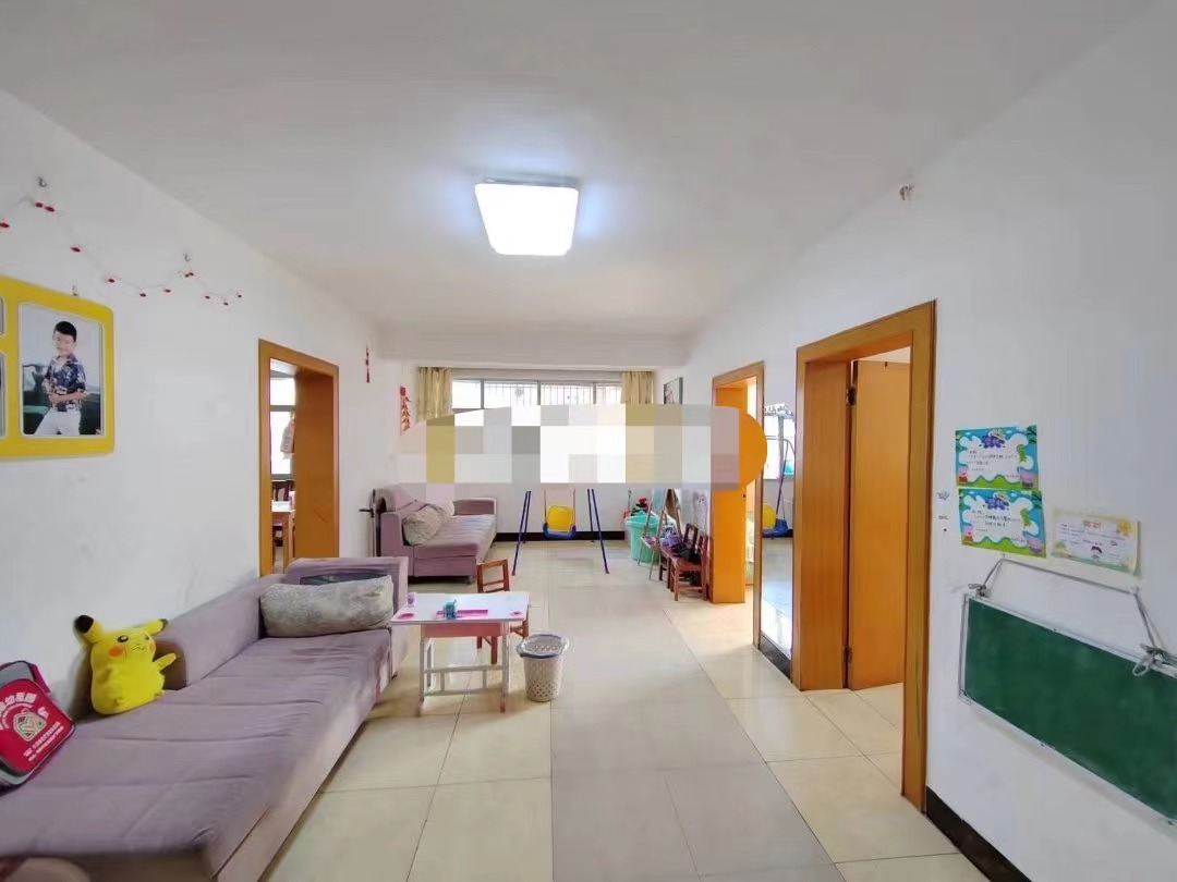 52，四中旁，精装三房，23.5万！23.5万！有证，​速度约