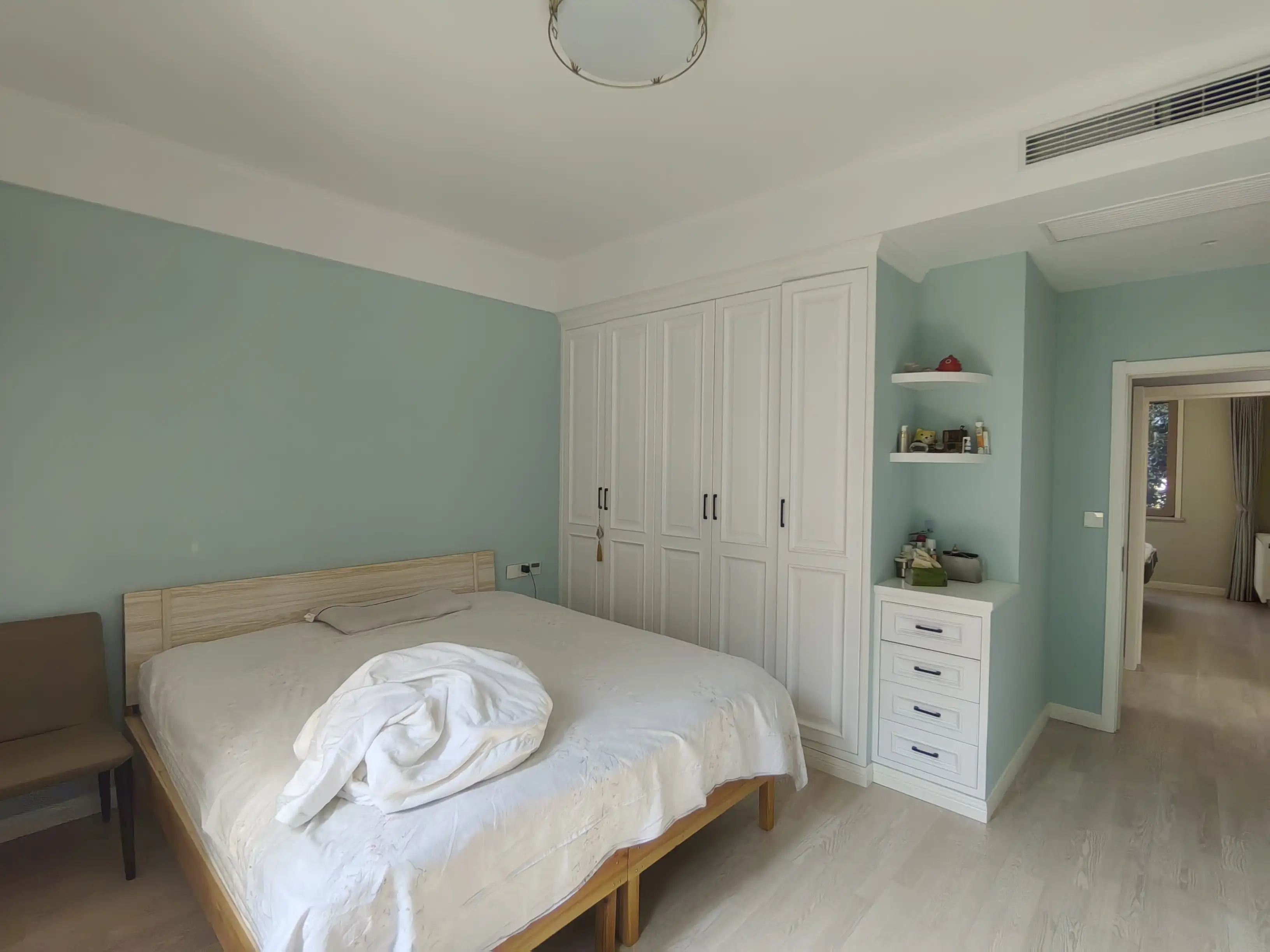 捡漏，绿地洋房，步梯3楼，全屋精装，全屋暖气片中央空调