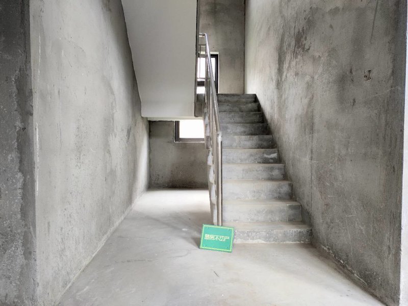 祥生观澜府.双拼别墅.南北通透.带院子.看房方便