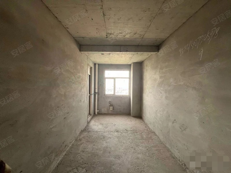 捡漏，城南，新街，电梯好楼层​，单价4000，沔阳xiao学新三中，证满二