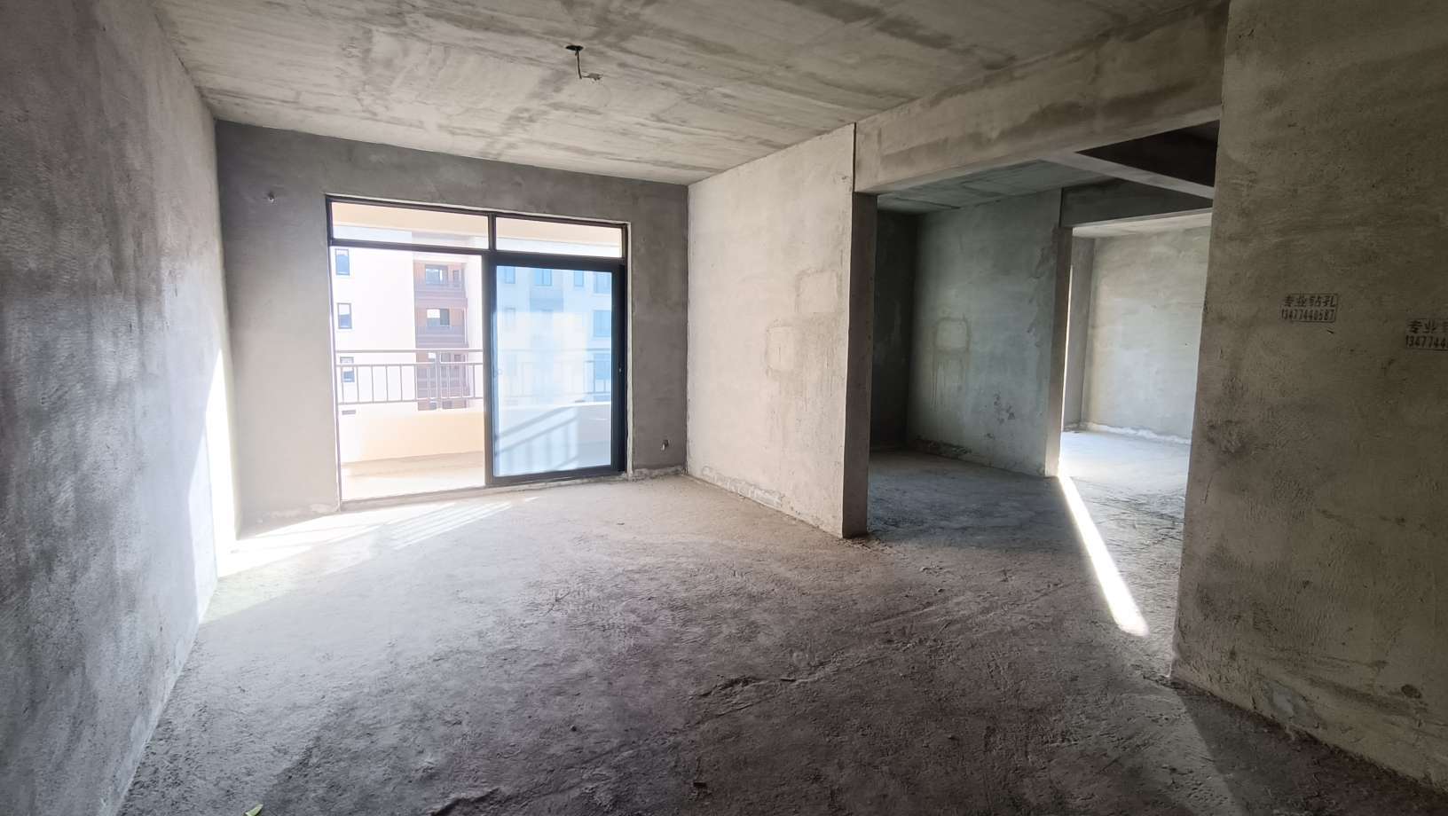 荣怀及第世家，好楼层，满二税少，三阳台，商业配套齐全