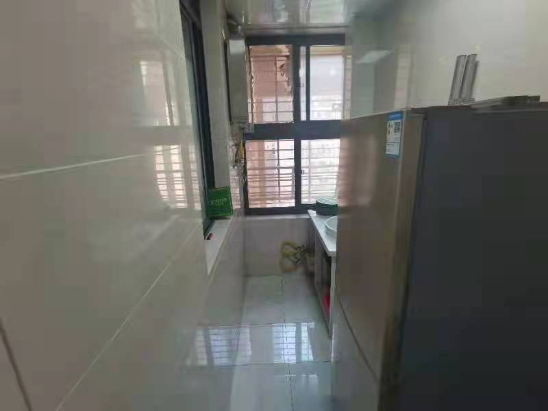 新三中对面元泰未来城精装修2房9层新可以贷款看房方便