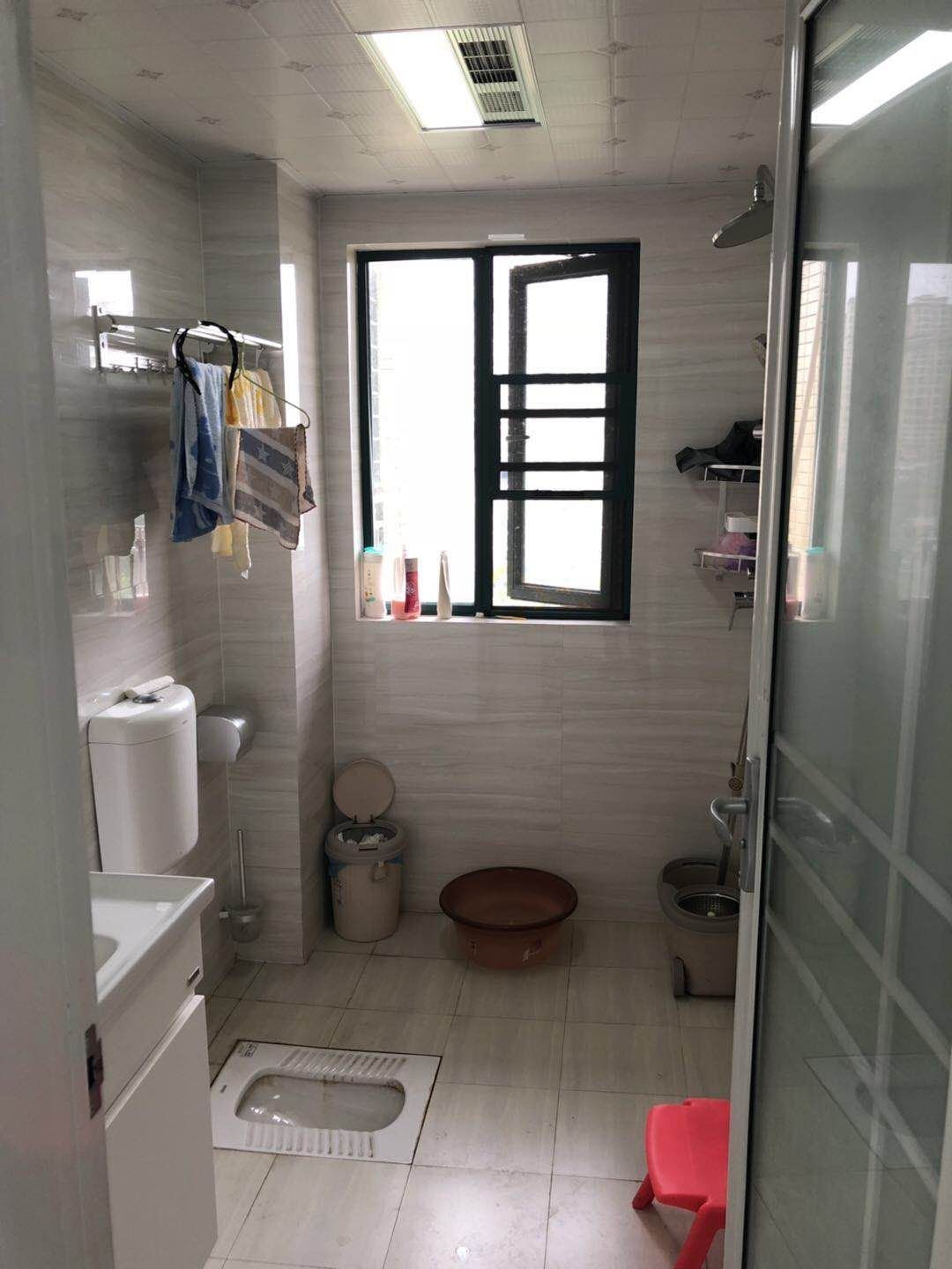 新城壹号五期大三房南城新区上学方便