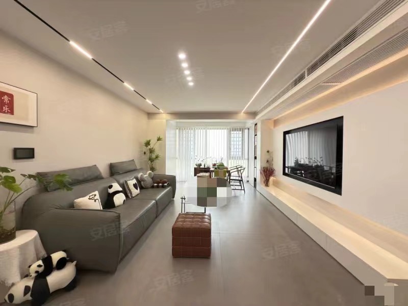 城南，领秀城， 豪装四房，花了50多万 ，好楼层，全屋欧派定制 ，全屋智能+全屋中央空调