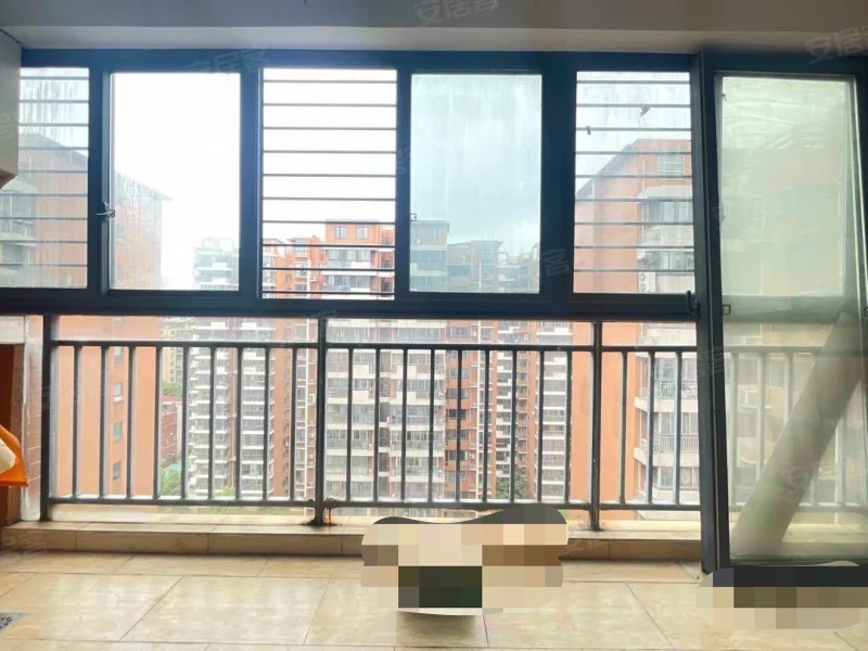 330，仙桃新妇幼旁，金域城邦，精装4房，单价3600，电梯小高层，捡漏