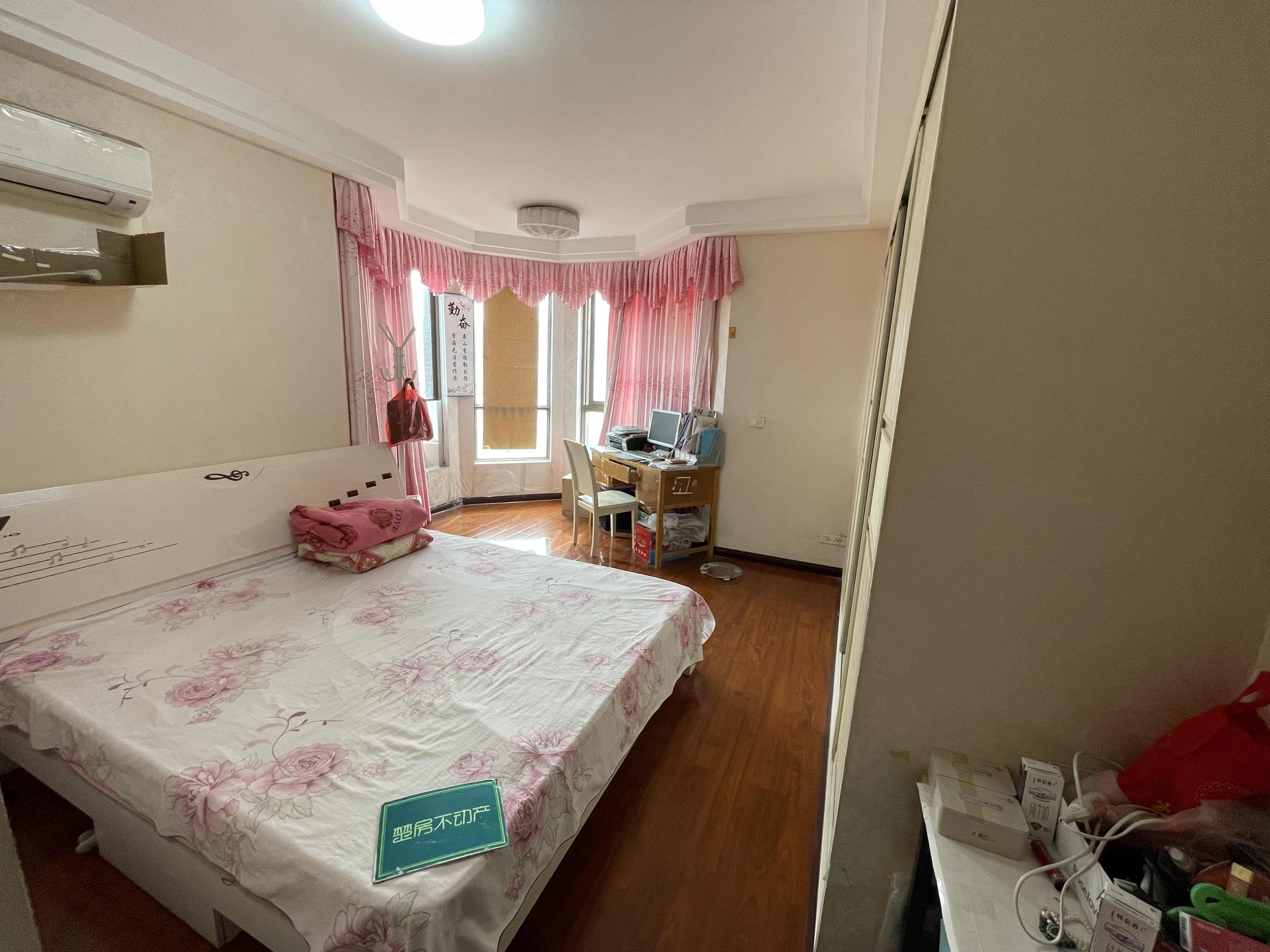 金诚花园精装两房电梯中层户型方正房东诚意出售