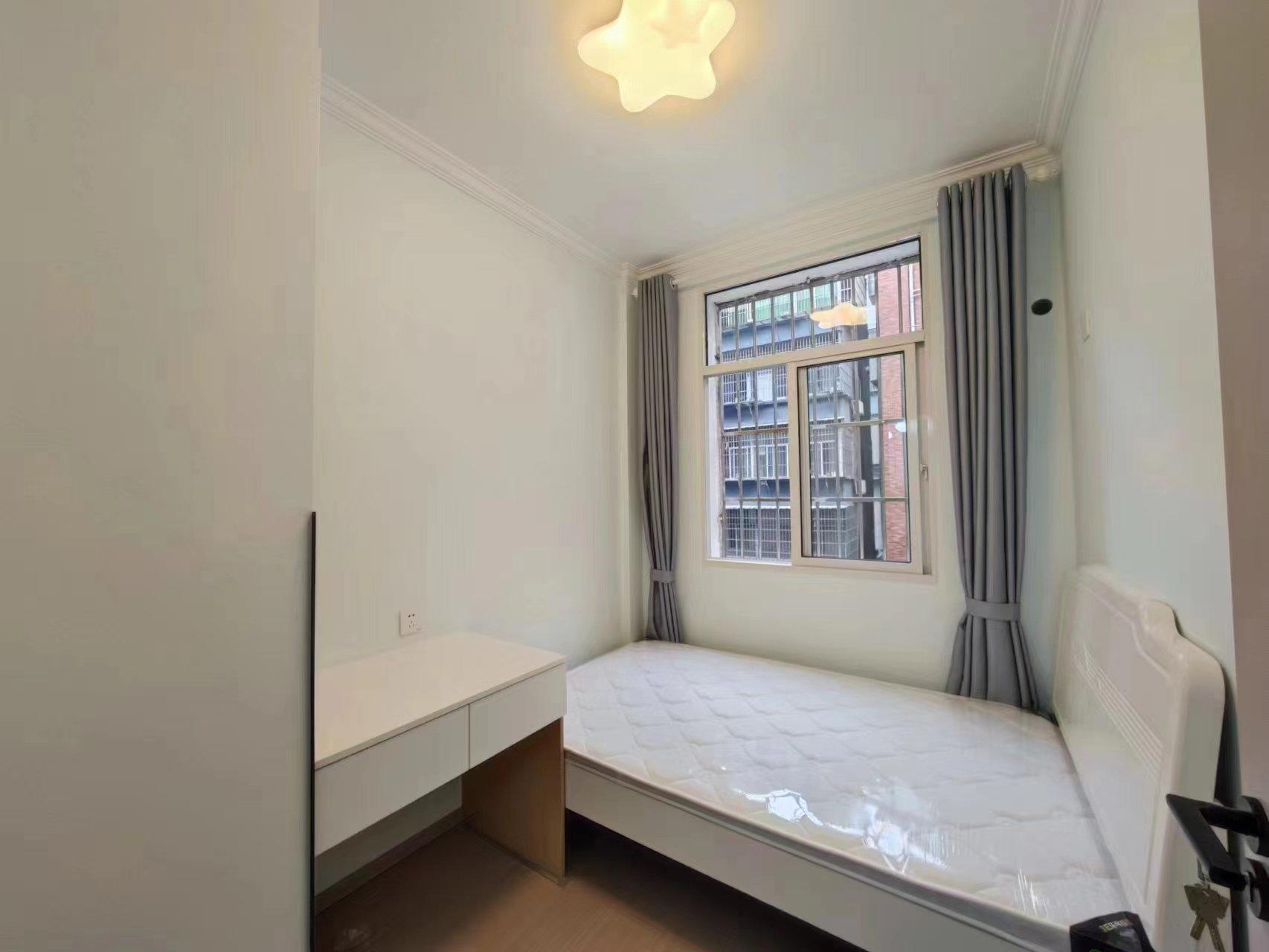 东区车站华宝小区