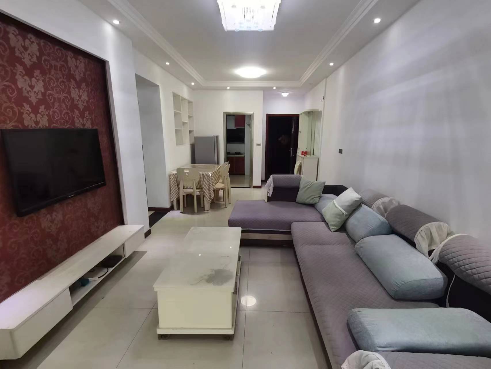 漫城林语.精装大两房.看房方便