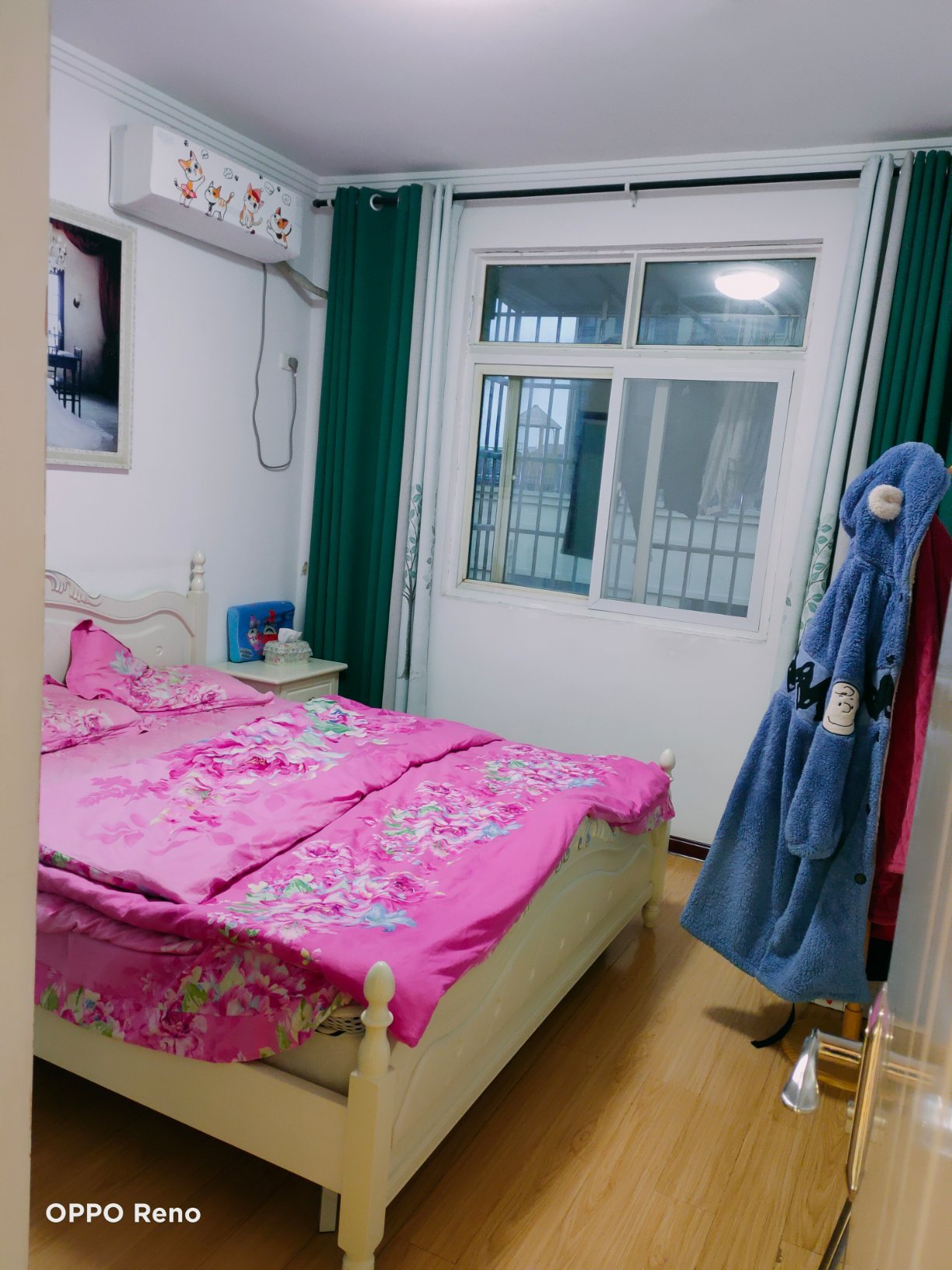 富华影苑3室2厅2卫1阳台精装修