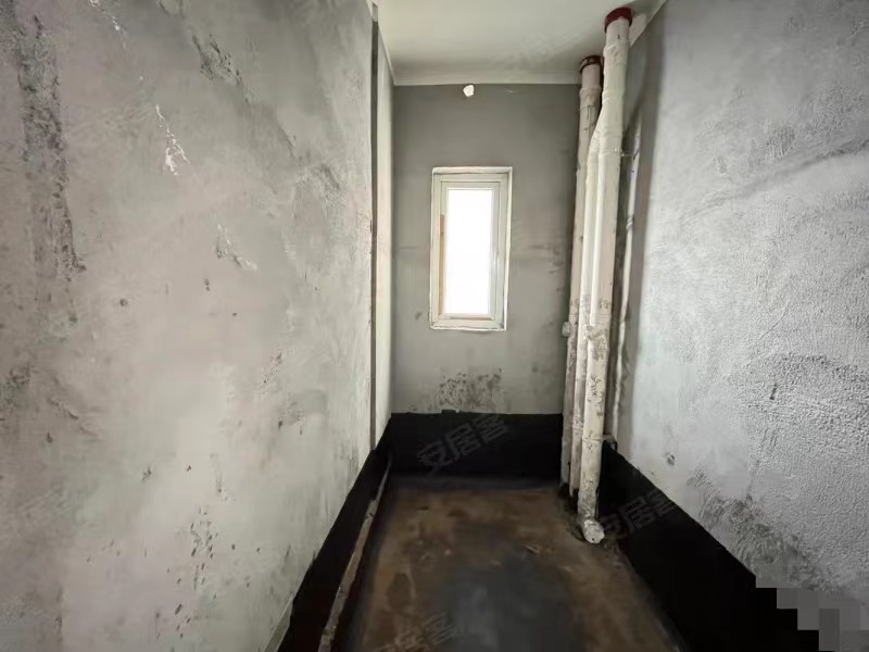 房东亏本出售，薅羊毛，森林国际北苑，单价4999