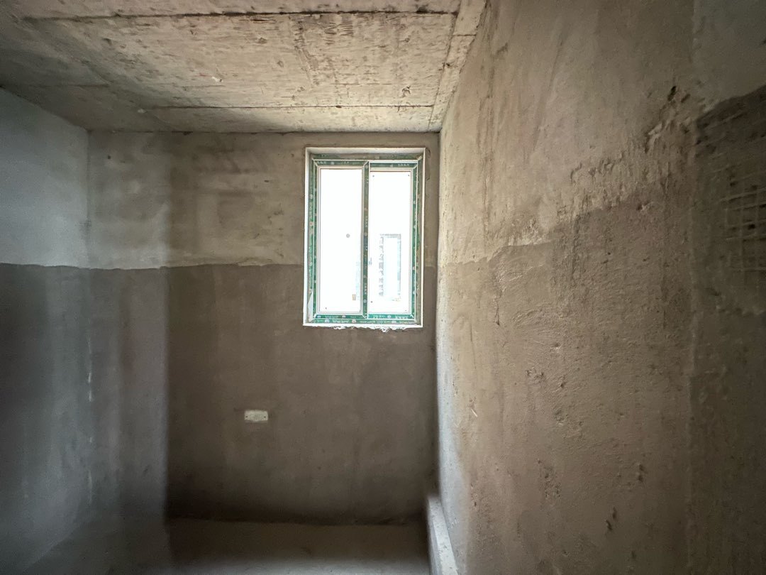 捡漏，仙桃靠南电梯房，111平，28万，电梯好楼层，证件满二