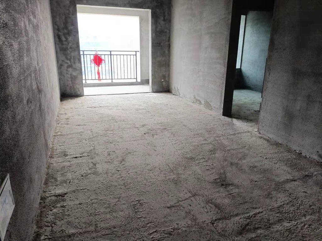 风和日丽 新妇幼实验五XIAO新三中旁风和日丽毛坯大三房