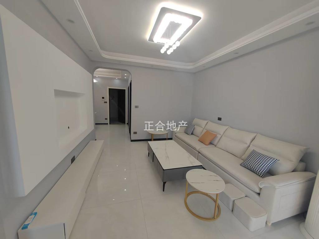 诚心出售，满庭春，供暖房，电梯好楼层，精装三房，仙桃xiao学新三中,证满二年